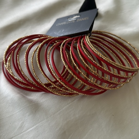 Charlotte Daniel New Bangle Set Red and Gold Bangles Thin (26 pcs) - Picture 6 of 12